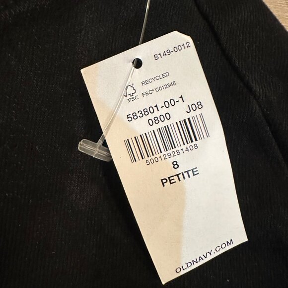 OLD NAVY WOMENS BLACK HIGH RISE WEEKENDER FLARE PANTS NEW 8 PETITE - Picture 6 of 10